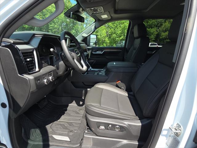 2026 GMC Sierra 3500HD Crew Cab, Long Bed, Denali, 4WD
