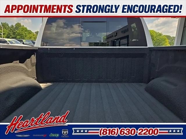 2019 Ram 1500 Laramie Crew Cab 4x4 57 Box