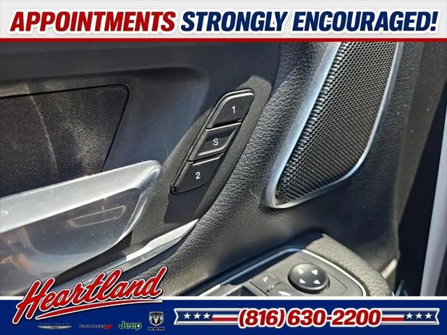 2019 Ram 1500 Laramie Crew Cab 4x4 57 Box