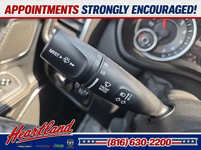 2019 Ram 1500 Laramie Crew Cab 4x4 57 Box