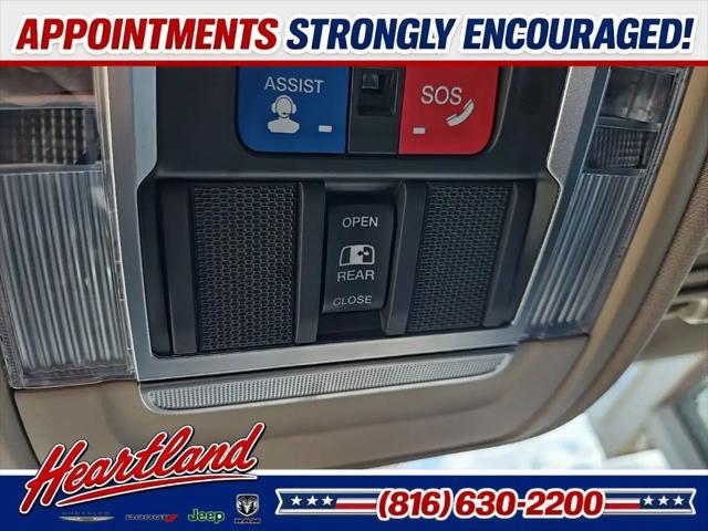 2019 Ram 1500 Laramie Crew Cab 4x4 57 Box
