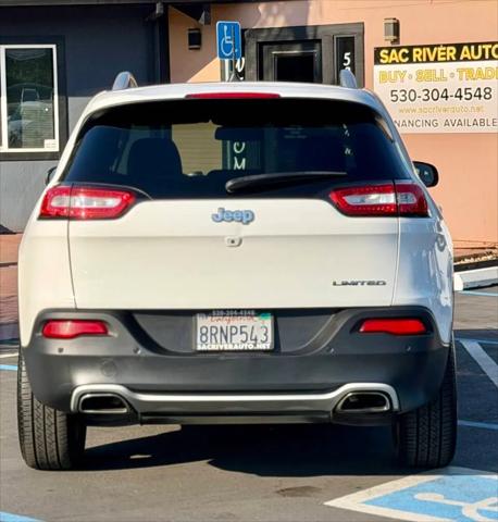 2017 Jeep Cherokee Limited FWD