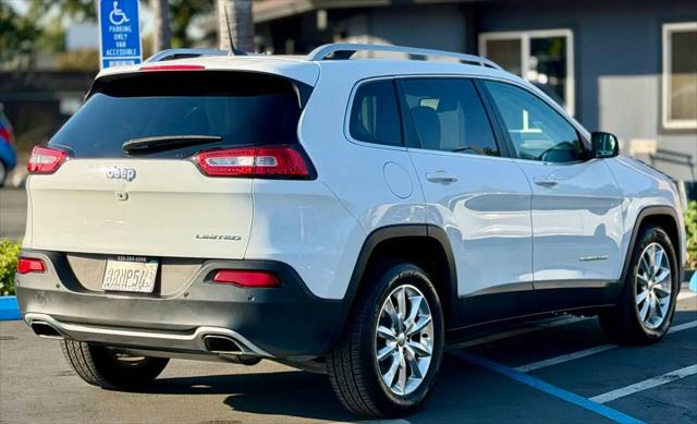 2017 Jeep Cherokee Limited FWD
