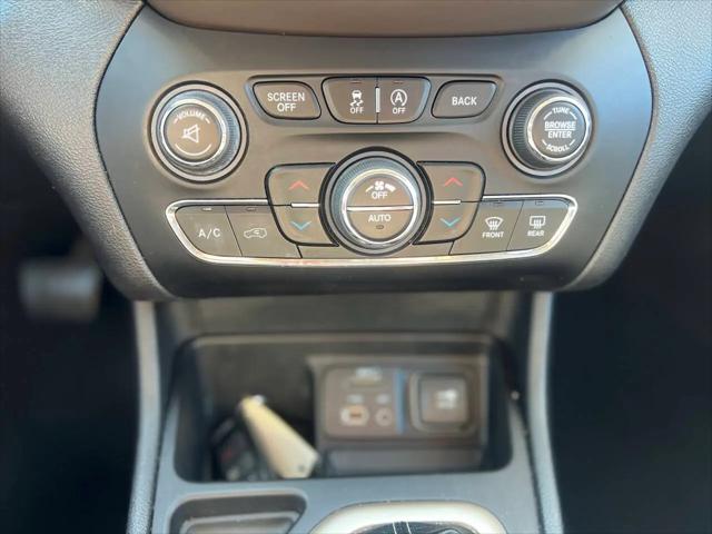 2017 Jeep Cherokee Limited FWD