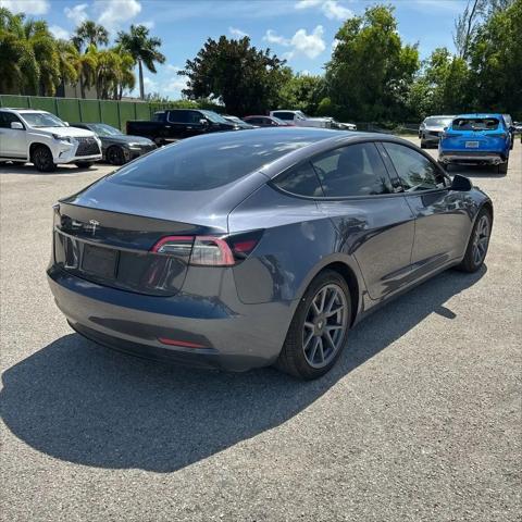 2021 Tesla Model 3 Standard Range Plus Rear-Wheel Drive