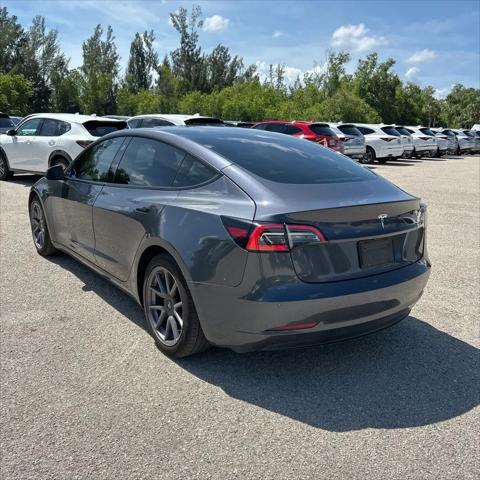 2021 Tesla Model 3 Standard Range Plus Rear-Wheel Drive