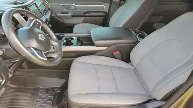 2020 Ram 1500 Big Horn Crew Cab 4x4 6'4" Box