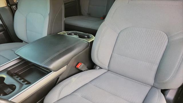 2020 Ram 1500 Big Horn Crew Cab 4x4 6'4" Box