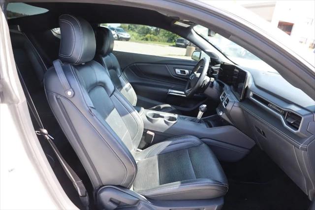 2024 Ford Mustang GT Premium Fastback