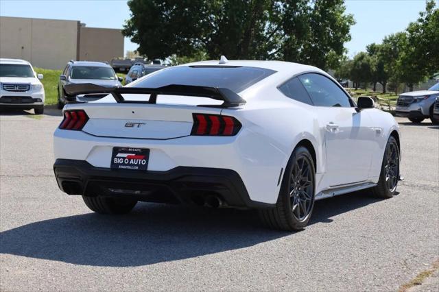 2024 Ford Mustang GT Premium Fastback