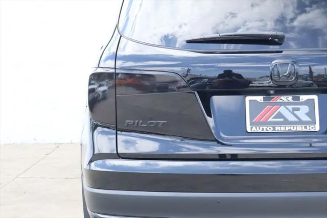 2021 Honda Pilot AWD Black Edition