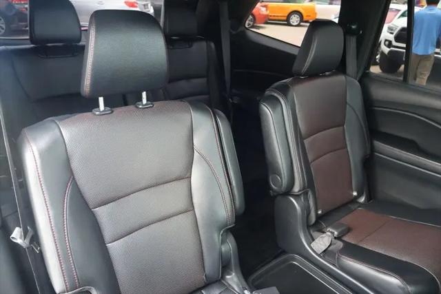 2021 Honda Pilot AWD Black Edition