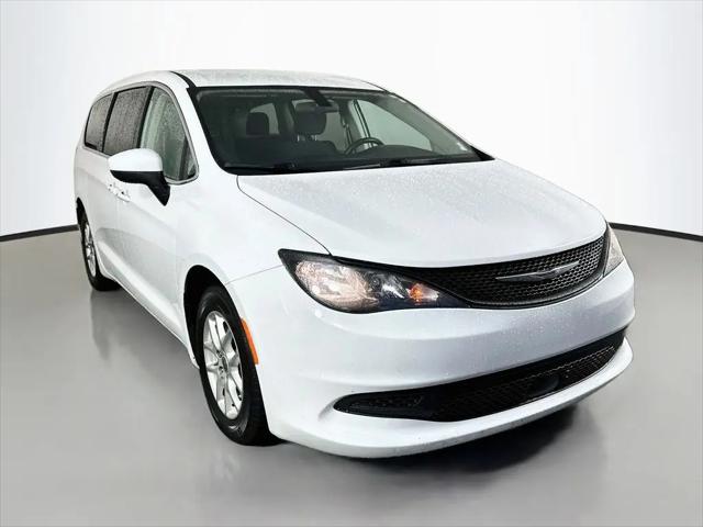 2022 Chrysler Voyager LX for sale in Owasso, OK