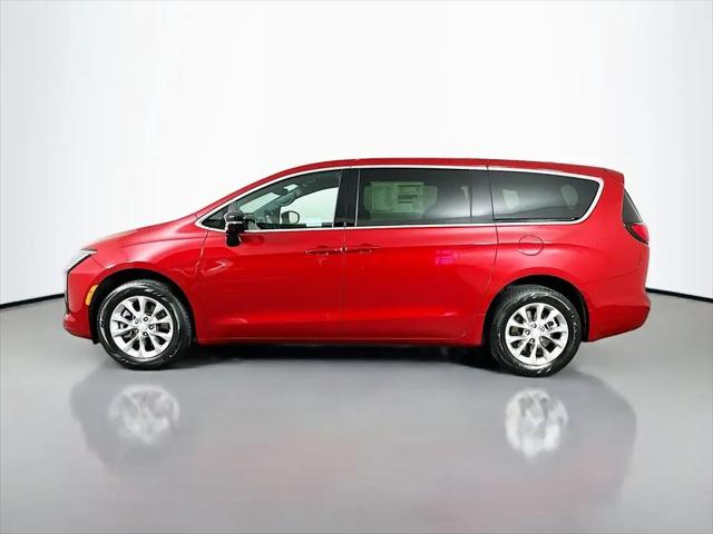 2027 Chrysler Pacifica Select AWD