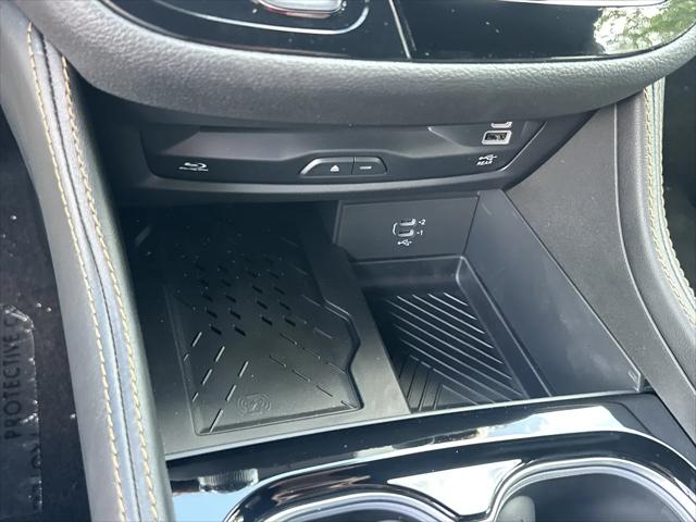 2027 Chrysler Pacifica Pinnacle