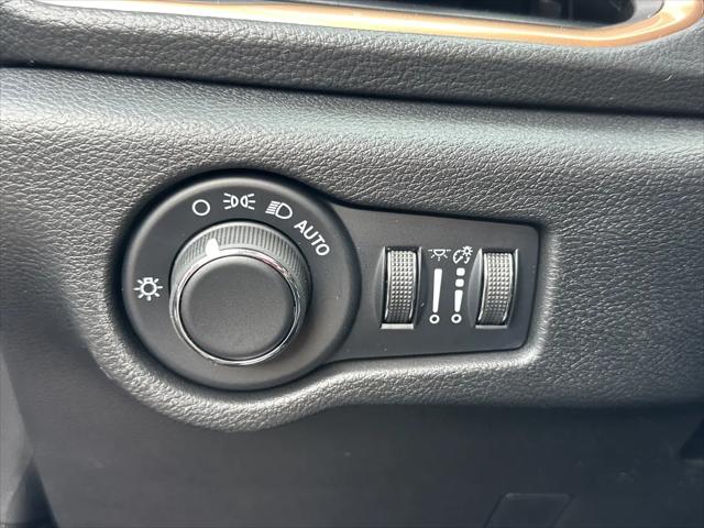 2027 Chrysler Pacifica Pinnacle