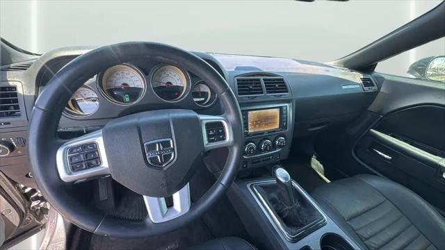 2014 Dodge Challenger R/T Plus