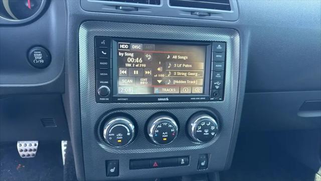 2014 Dodge Challenger R/T Plus