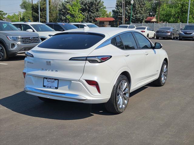 2025 Buick NV Avenir FWD