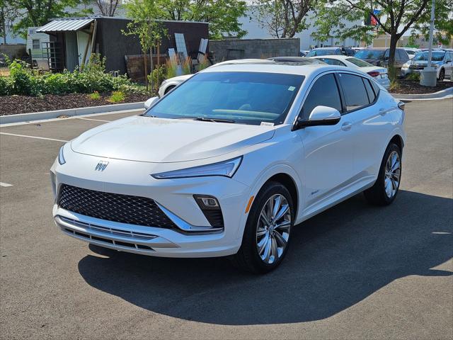 2025 Buick NV Avenir FWD