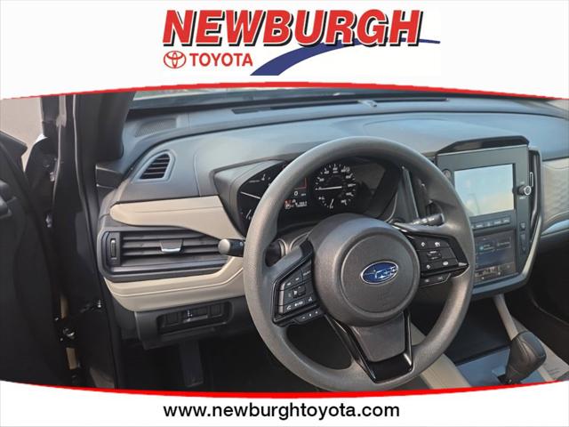 2025 Subaru Forester Base
