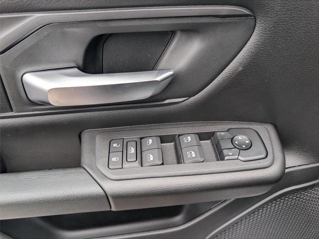 2026 Ram 1500 Express Crew Cab 4x4 64 Box