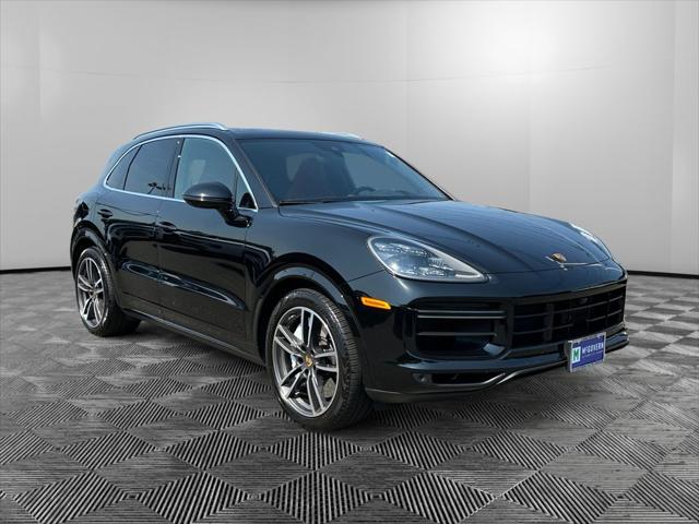2023 Porsche Cayenne Turbo