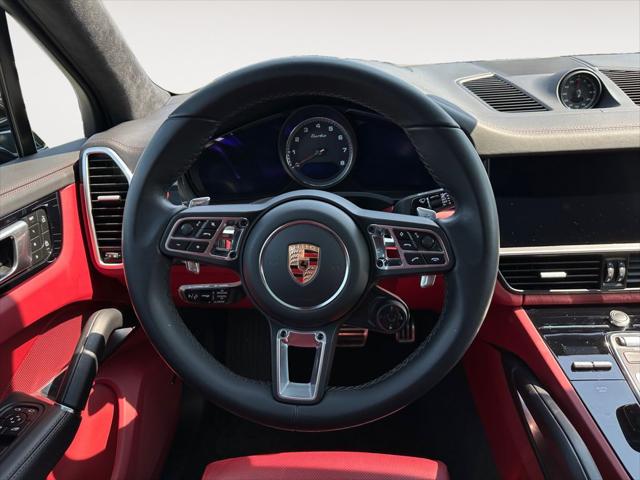 2023 Porsche Cayenne Turbo