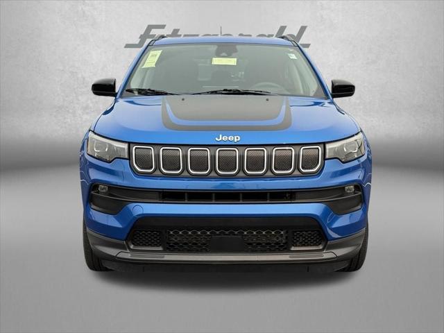 2022 Jeep Compass Latitude Lux 4x4 2022 Jeep Compass Latitude Lux 4x4