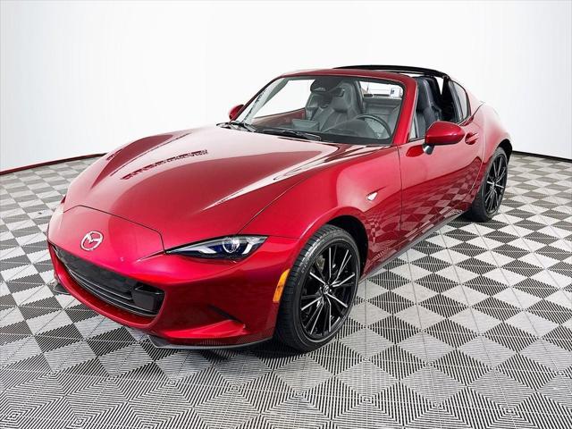 2025 Mazda MX-5 Miata RF Grand Touring 2025 Mazda MX-5 Miata RF Grand Touring