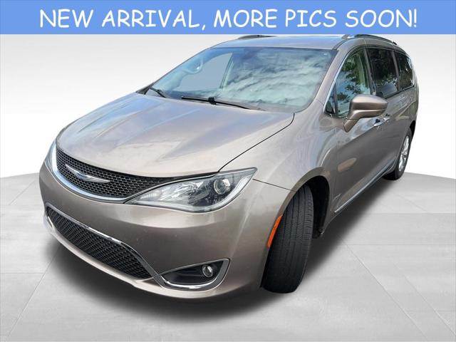 2018 Chrysler Pacifica Touring L for sale near Celina, OH