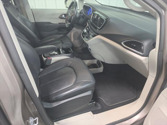 2018 Chrysler Pacifica Touring L