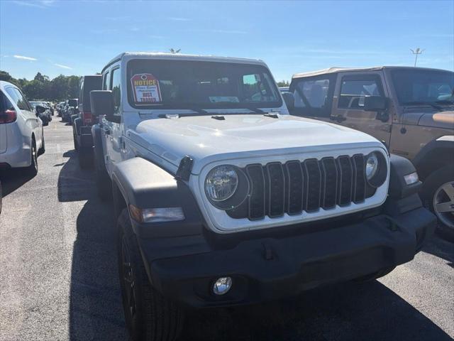 2025 Jeep Wrangler 4-Door Summit 4x4