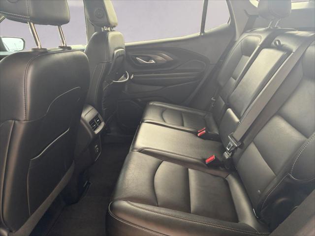 2023 GMC Terrain SLT - Photo 13