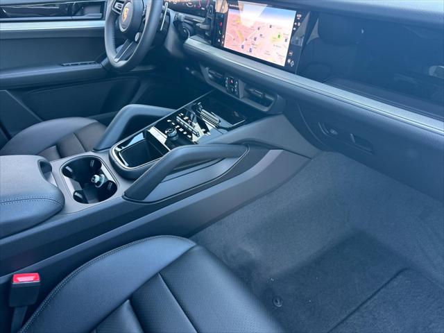 2026 Porsche Cayenne Unknown