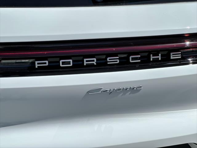 2026 Porsche Cayenne Unknown