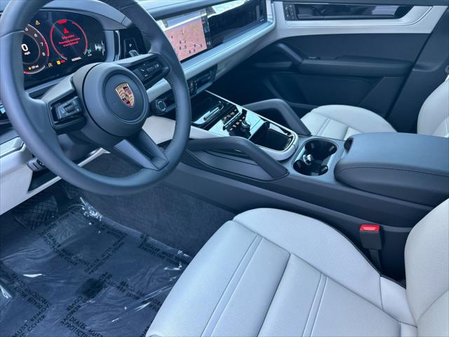 2026 Porsche Cayenne Unknown
