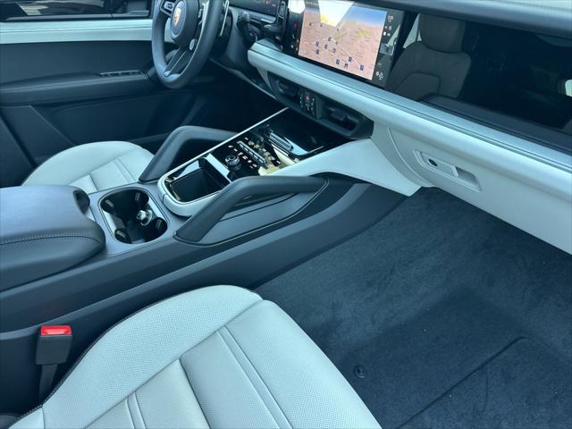 2026 Porsche Cayenne Unknown