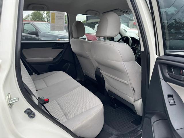 2015 Subaru Forester 2.5i
