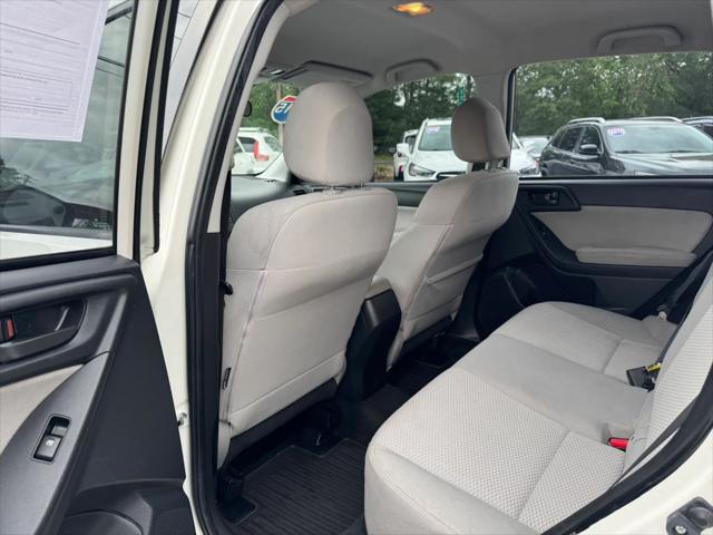 2015 Subaru Forester 2.5i