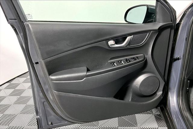2023 Hyundai Kona SEL - Photo 23