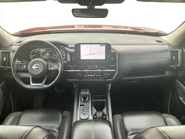 Used 2023 Nissan Pathfinder SL 4WD For Sale in Muscle Shoals, AL