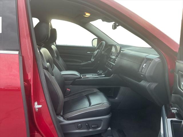 Used 2023 Nissan Pathfinder SL 4WD For Sale in Muscle Shoals, AL