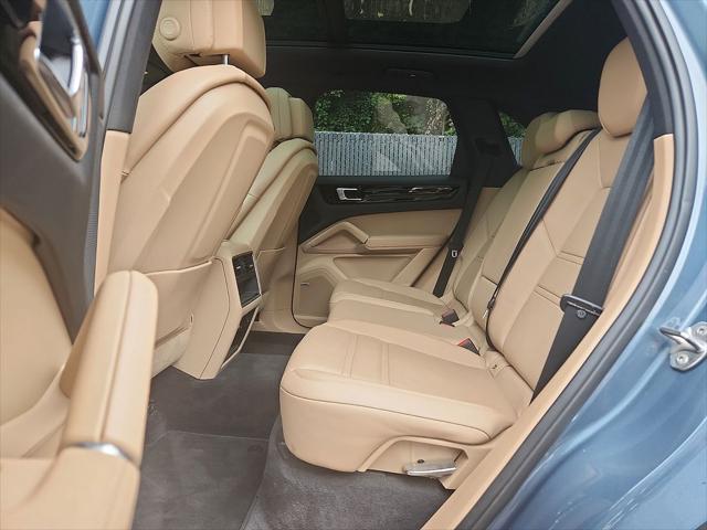 2019 Porsche Cayenne Base