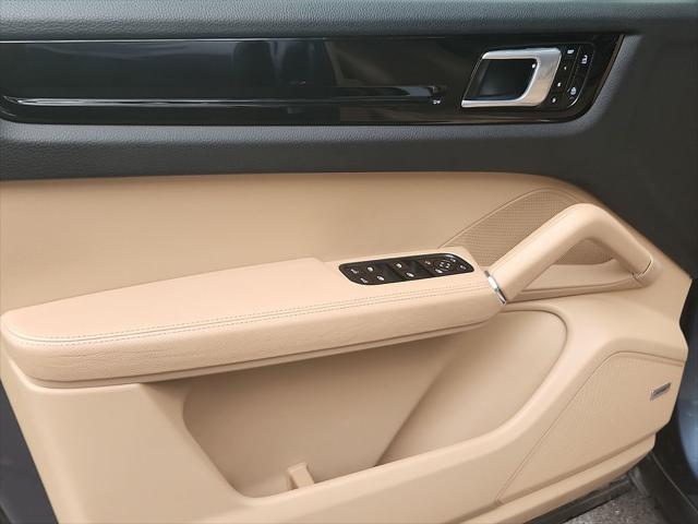 2019 Porsche Cayenne Base