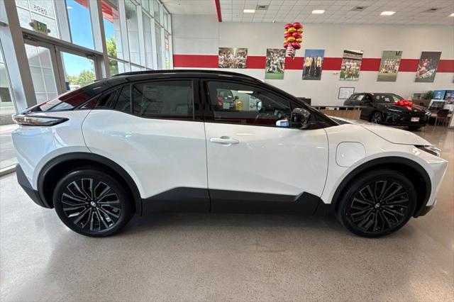2026 Toyota C-HR XSE