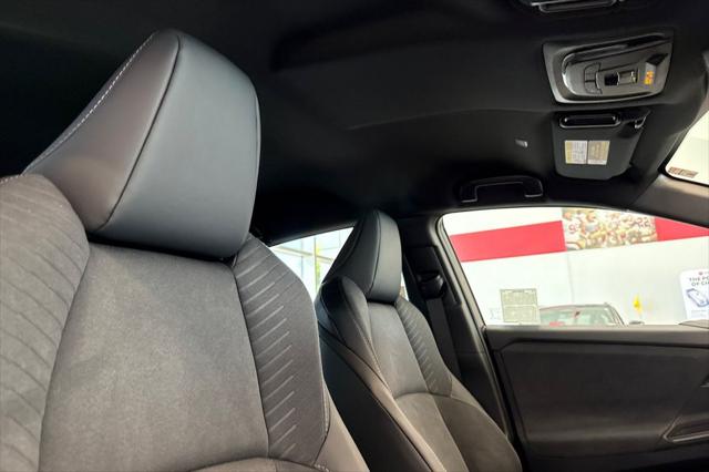 2026 Toyota C-HR XSE