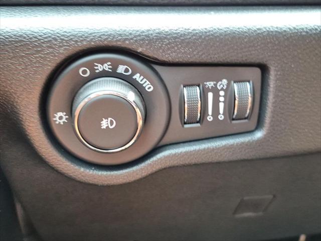 2025 Chrysler Pacifica Pinnacle AWD