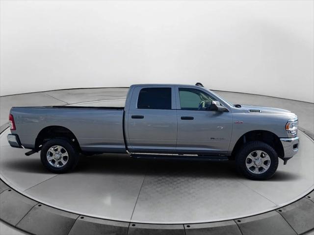 2020 RAM 2500 Tradesman Crew Cab 4x4 8 Box 2020 RAM 2500 Tradesman Crew Cab 4x4 8 Box