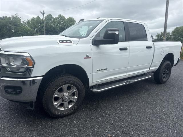 2024 RAM 2500 Big Horn Crew Cab 4x4 64 Box